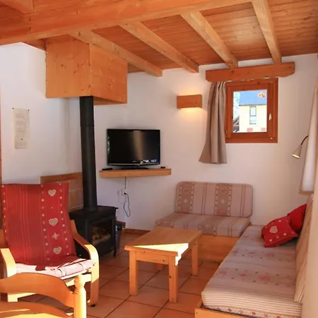 Chalet L'aouro Hameau Des Chazals Hautes Alpes *